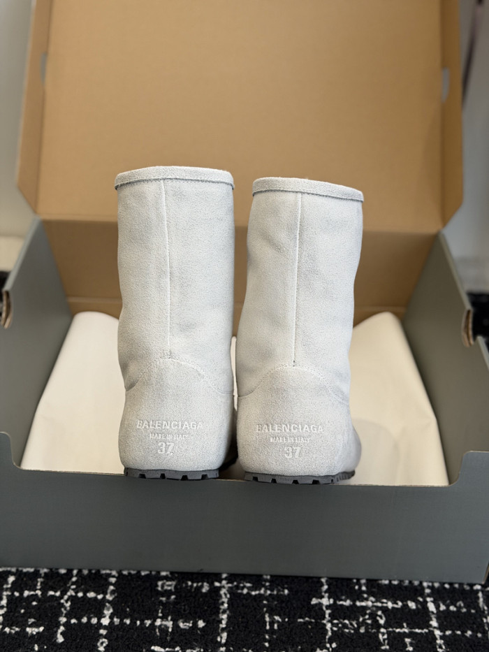 Ba1en*iaga boots 80000285