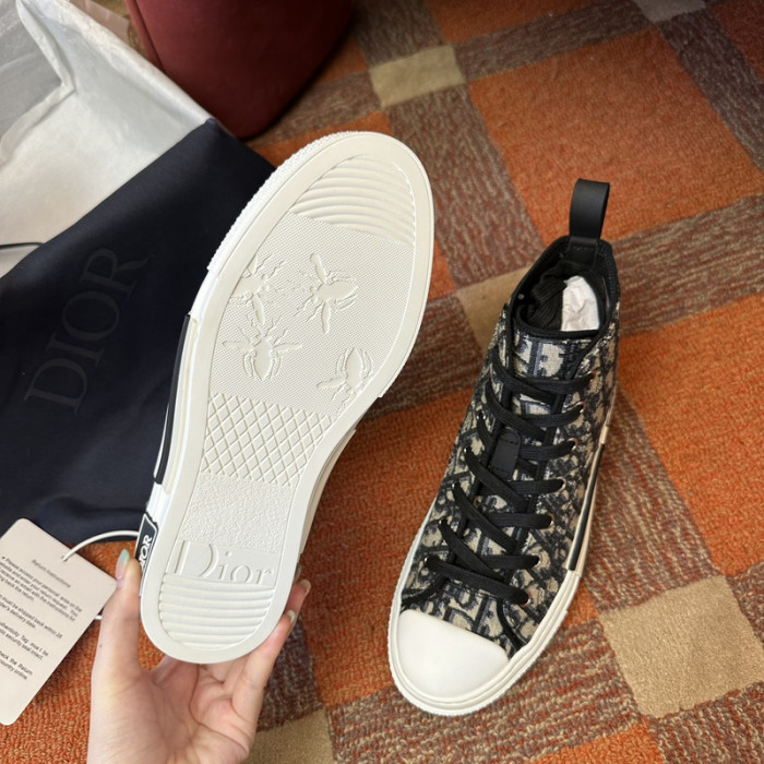 B23 OBLIQUE LOW Top SNEAKERS T00480H103