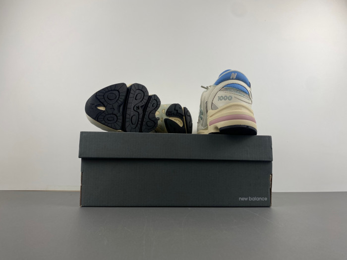 New Balance 1000 Angora Moonrock M1000WA