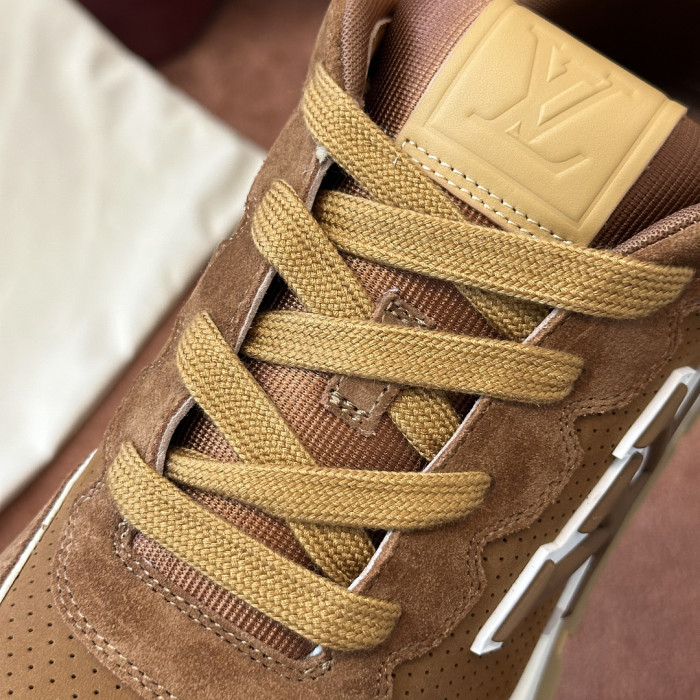 LV snekaers L0000801