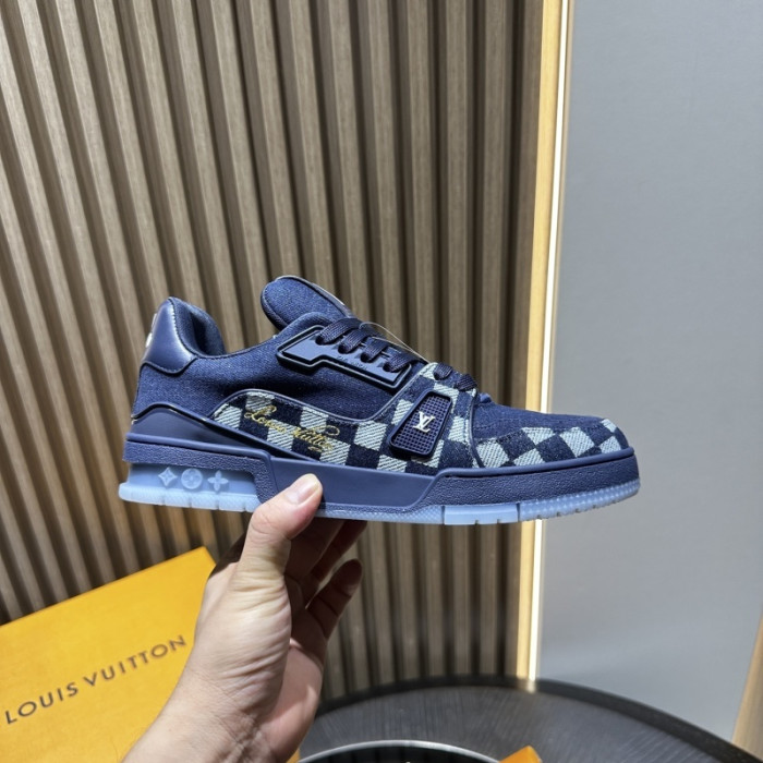 LV snekaers L0000656