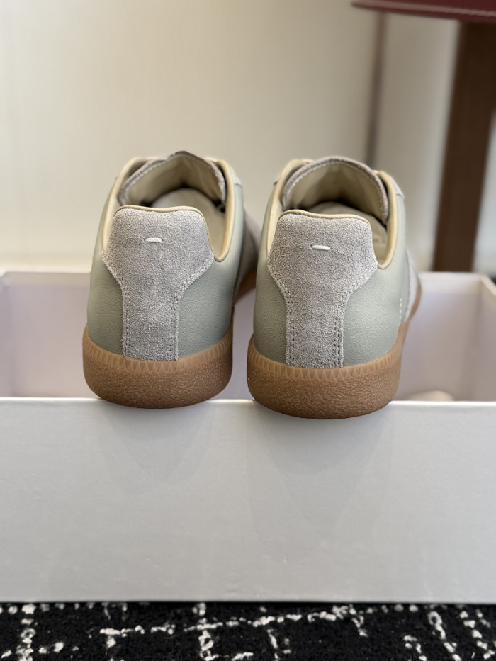 ma1s0n Marg*e1a calfskin s57ws0358