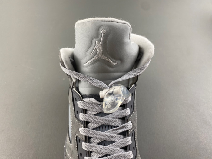 Air Jordan 5 “Wolf Grey” DD0587-002