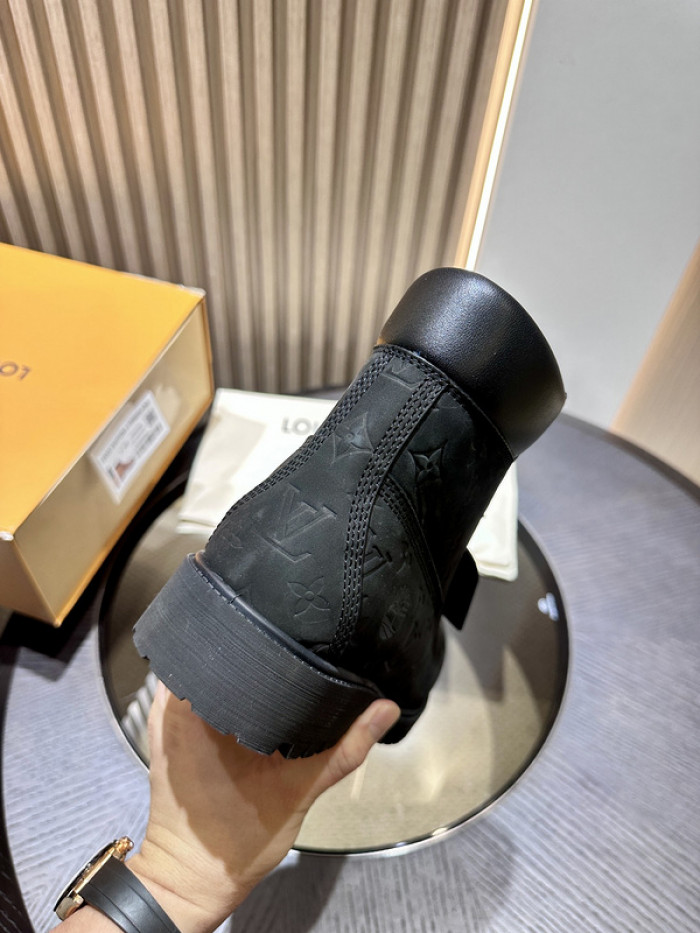 LV Boots L0000418