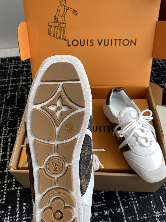 LV snekaers L0000576