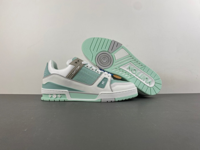 LV snekaers L0000663