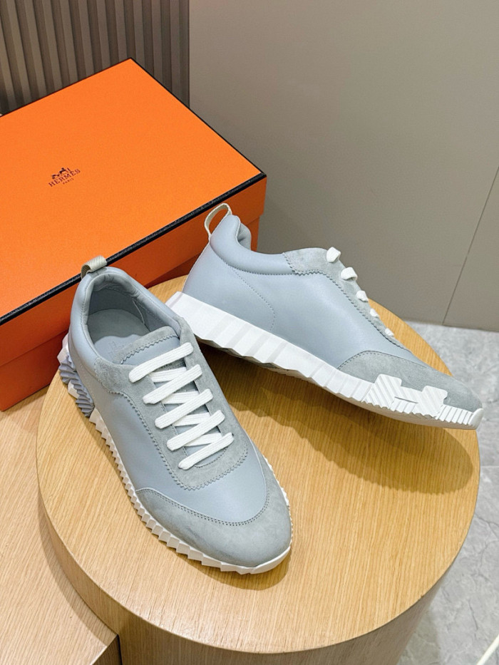 H**me5 snekaers hm101