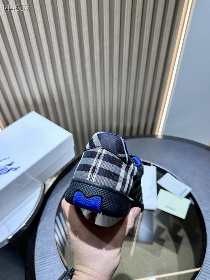 BUR*ERRY SHOES BBY99