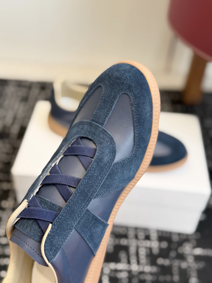 Ma1s0n Marg*e1a CALFSKIN S57WS0405