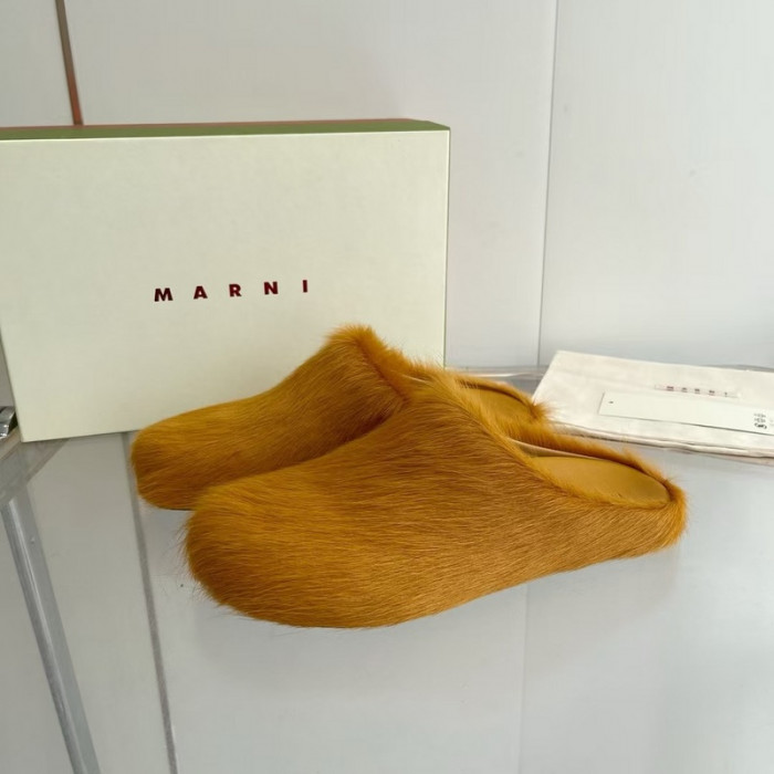 Marni Slides M005
